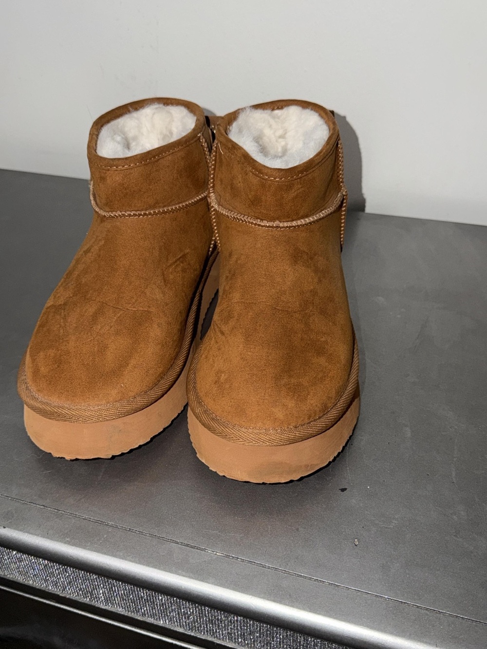 Men's Suede Shearling-Lined Ankle Boots in Chestnut